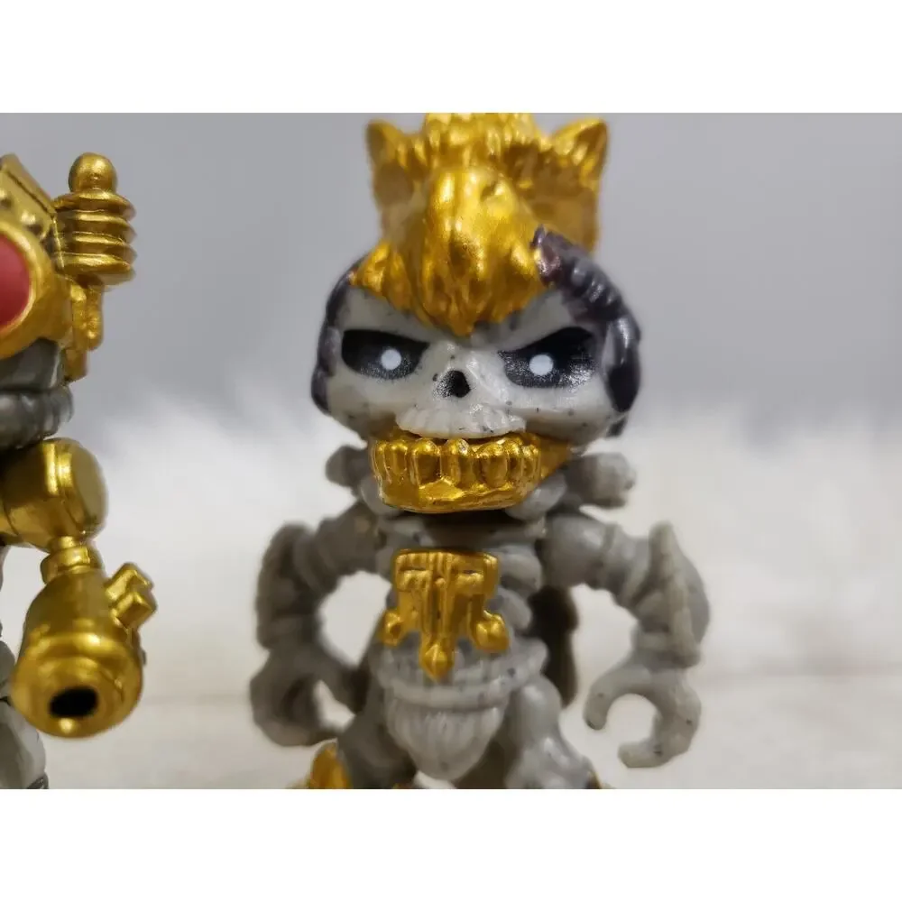 LOT 2 Treasure X Monster Gold Monster Lab Silver Mad Scientist Dissection‎ King